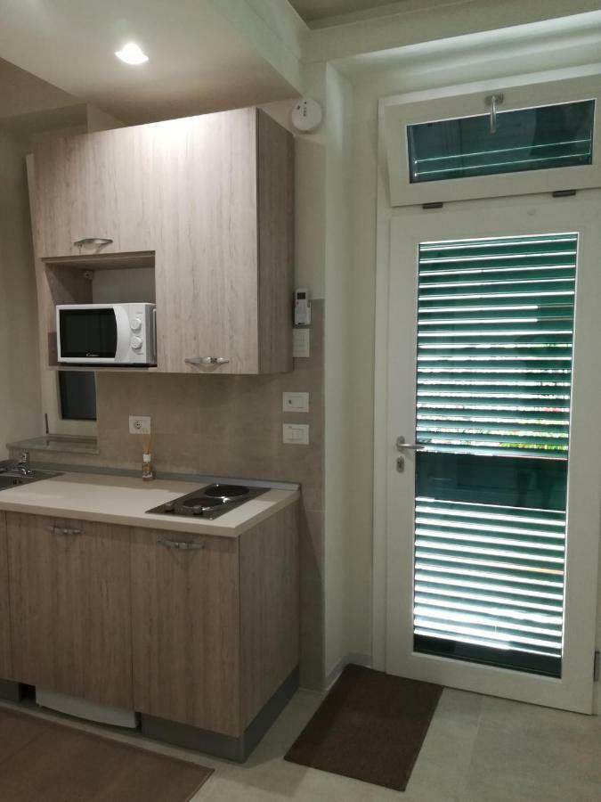 Guest House B&B Via Marina 레조디칼라브리아 외부 사진