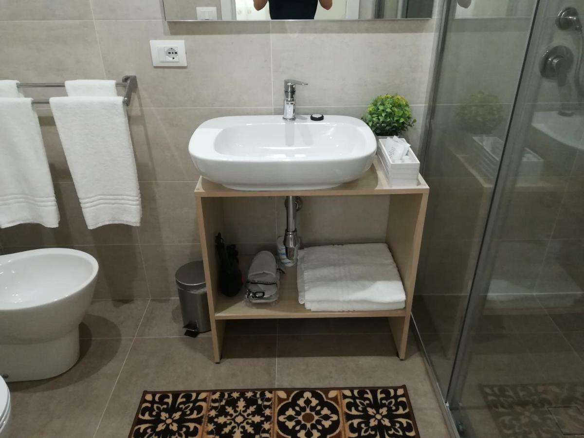 Guest House B&B Via Marina 레조디칼라브리아 외부 사진